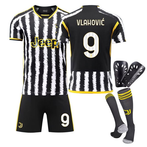 Fotballdrakt Herre Juventus Vlahović #9 Hjemmedrakt 2023/24 Kortermet + Korte bukser