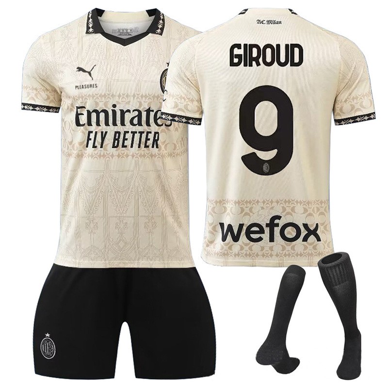 AC Milan x Pleasures Fjerdedrakt 2023/24 Kortermet + Korte bukser Giroud 9