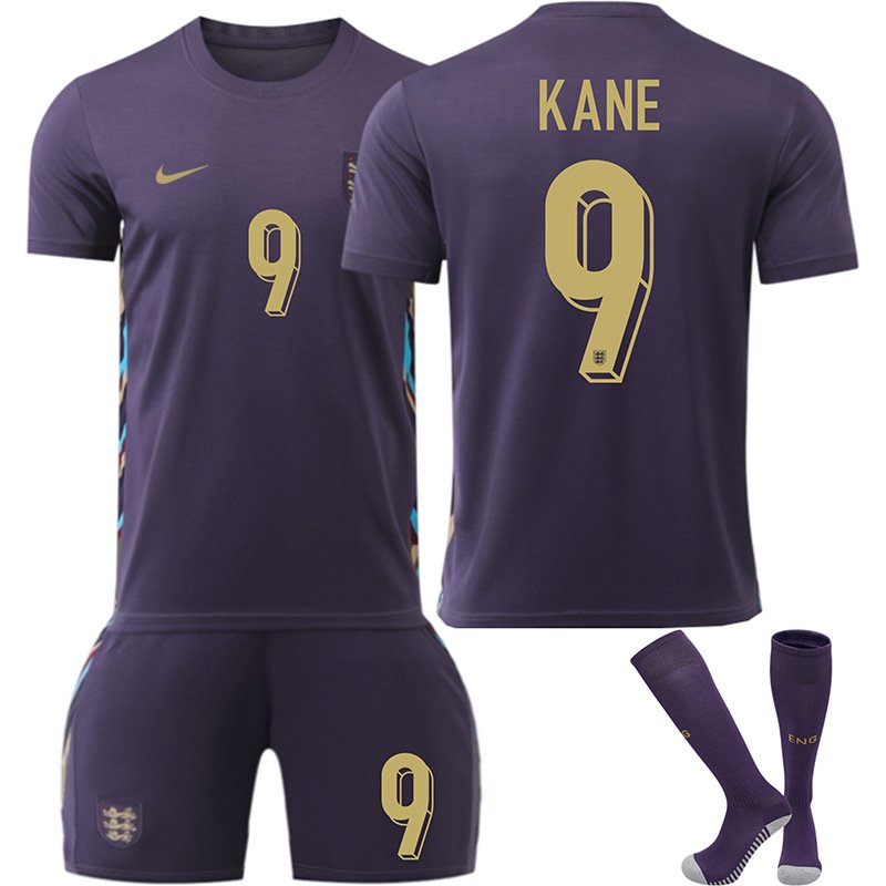 England 2024/25 KANE 9 bortedrakt og shorts