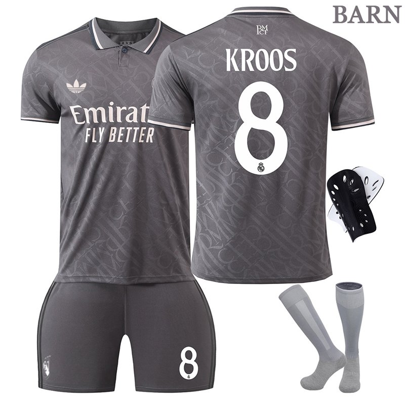 Fotballdrakter Barn Real Madrid 2024-2025 Tredjedrakt Med KROOS 8 trykk