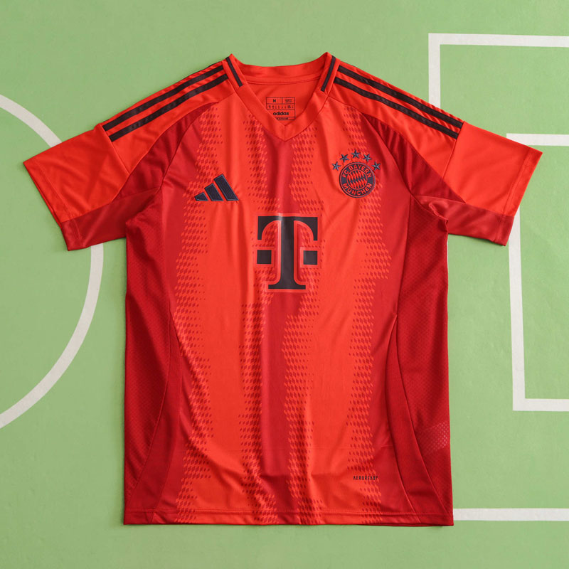 Bayern München drakt 2024-25 hjemme