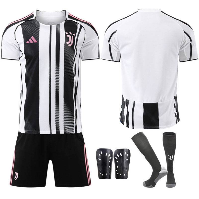 Juventus fotballdrakt herre 2025/26 hjemmedrakt med shorts