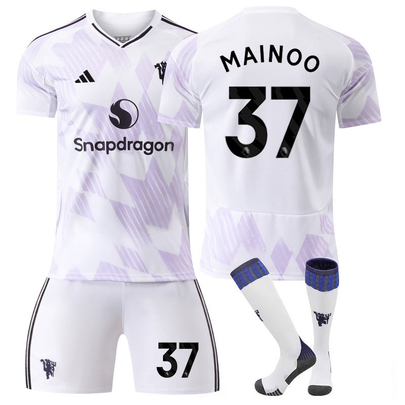 Manchester United bortedrakt 2025-26 Mainoo 37 fotballdrakt med shorts