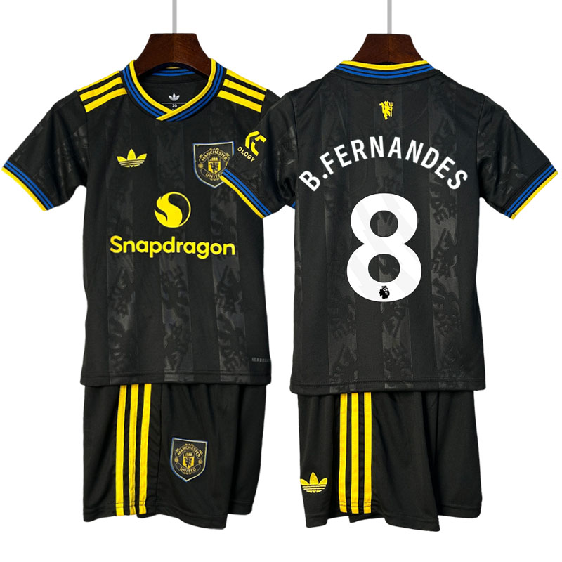 B. Fernandes 8 Manchester United tredjedrakt 2025/26 barn draktsett med shorts