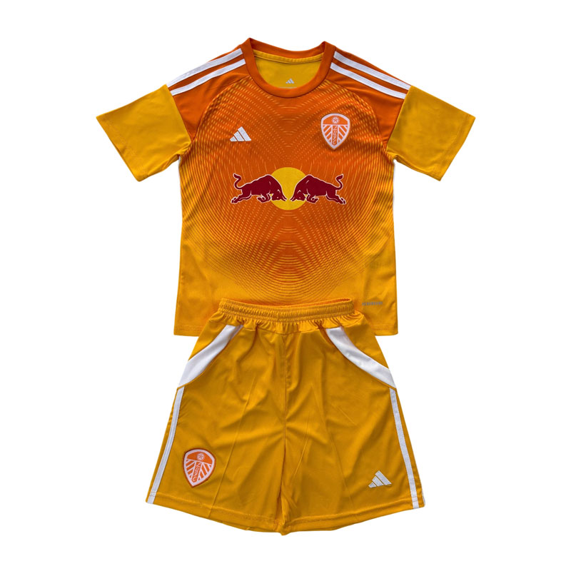 Leeds United 2025/26 keeperdrakt - oransje målmannsdrakt med shorts