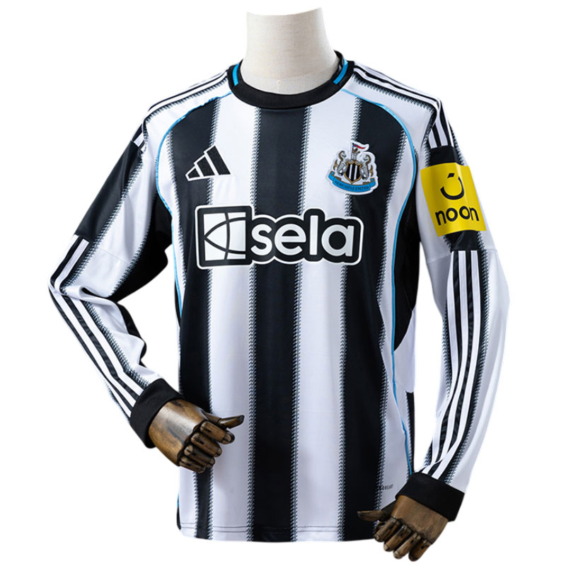 Langermet Newcastle United 2025/26 hjemmetrøye til herre