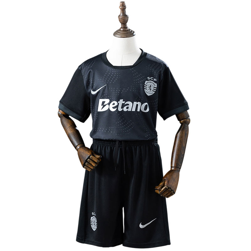 Sporting CP 2025/26 fotballdrakt for barn - svart bortedrakt med shorts