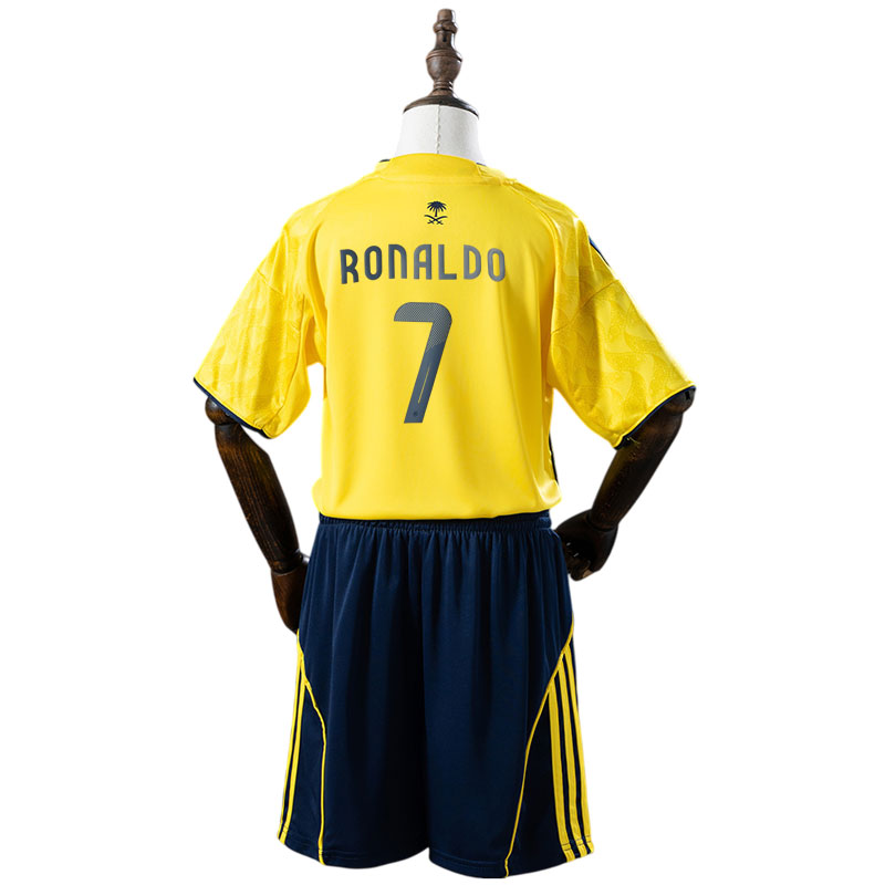 Al-Nassr barnedrakt 25/26 - gul hjemmedrakt med Ronaldo 7 trykk