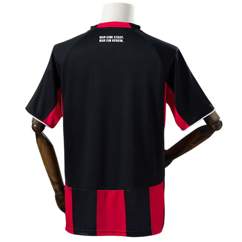 Eintracht Frankfurt 2025-26 hjemmetrøye herre Eintracht Frankfurt 2025/26 hjemmetrøye herre