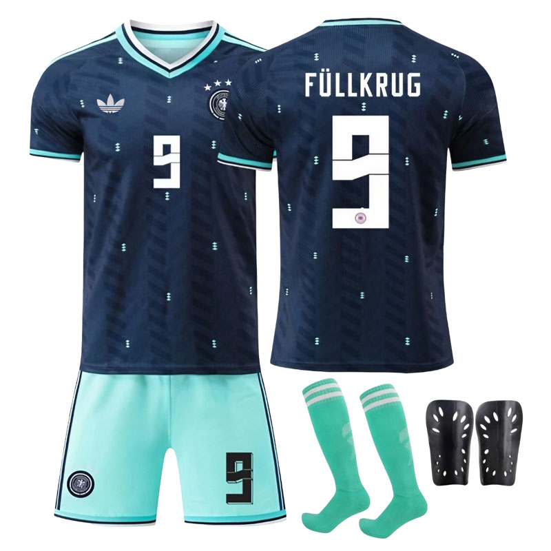 Fotballsett Tyskland 2026 VM Füllkrug 9 - bortedrakt med shorts