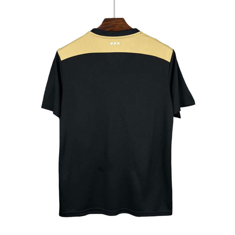 Ajax bortedrakt 2018-19 Ajax bortedrakt 2018/19