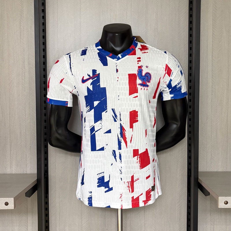 France 2026 Hvit Fotballdrakt med Blå og Røde Detaljer