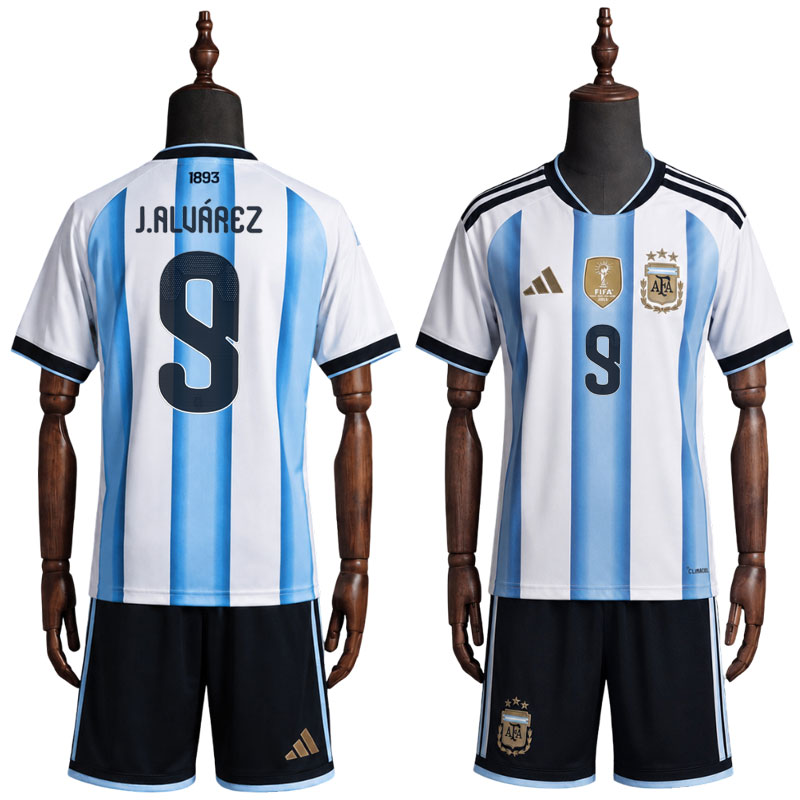 Fotballdrakt barn Argentina 2026 - J.Alvarez 9 hjemmedrakt med shorts