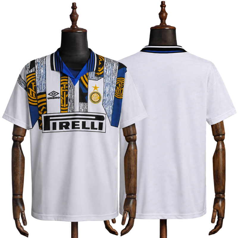 Retro Inter Milan bortedrakt 95/96 - populær vintage drakt