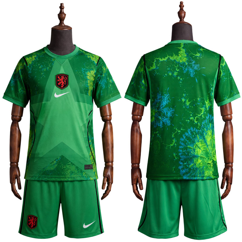 Nederland keeperdrakt barn VM 2026 - grønn fotballdrakt med shorts