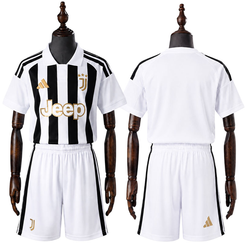 Juventus 2026/27 hjemmedrakt barn - svart og hvit drakt med shorts